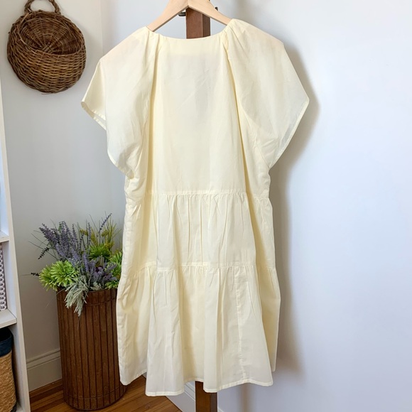 NWT Lilla P Flutter Sleeve Tiered Dress in Ecru - Picture 10 of 15